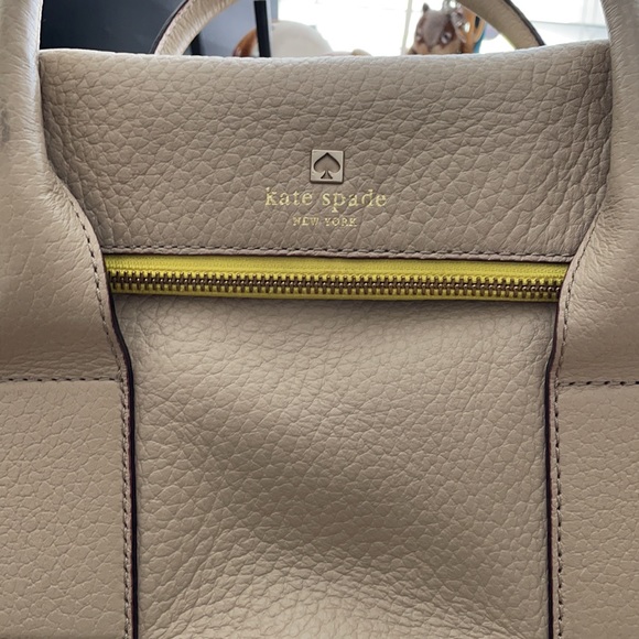 Kate Spade Purse - Picture 2 of 4